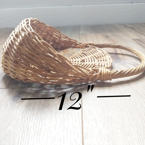 Vintage Wicker Basket Set - Picture 4 of 8